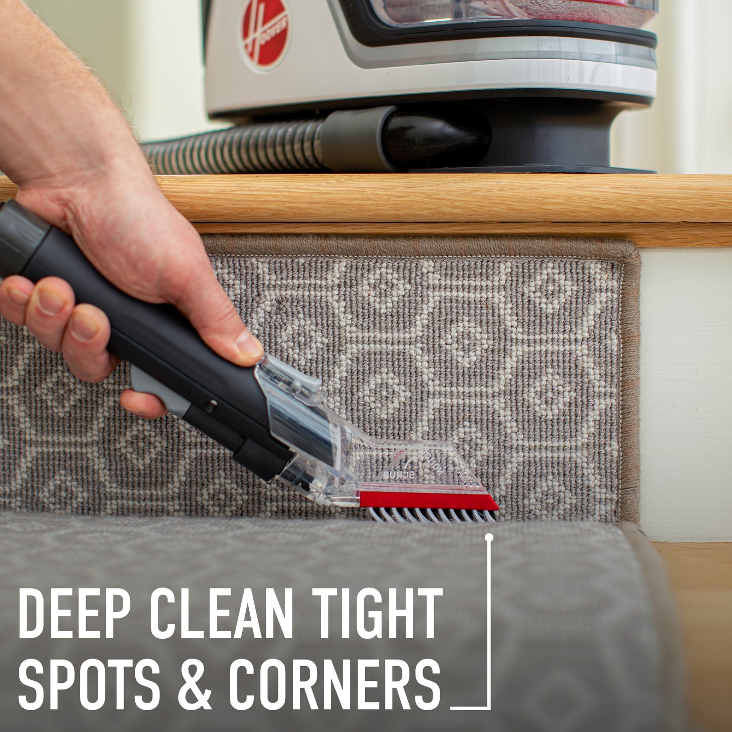 幸运5开奖号码查询 CleanSlate Pet Carpet and upholstery is being used to spot clean the stairs showcasing its ability to deep clean tight spots and corners